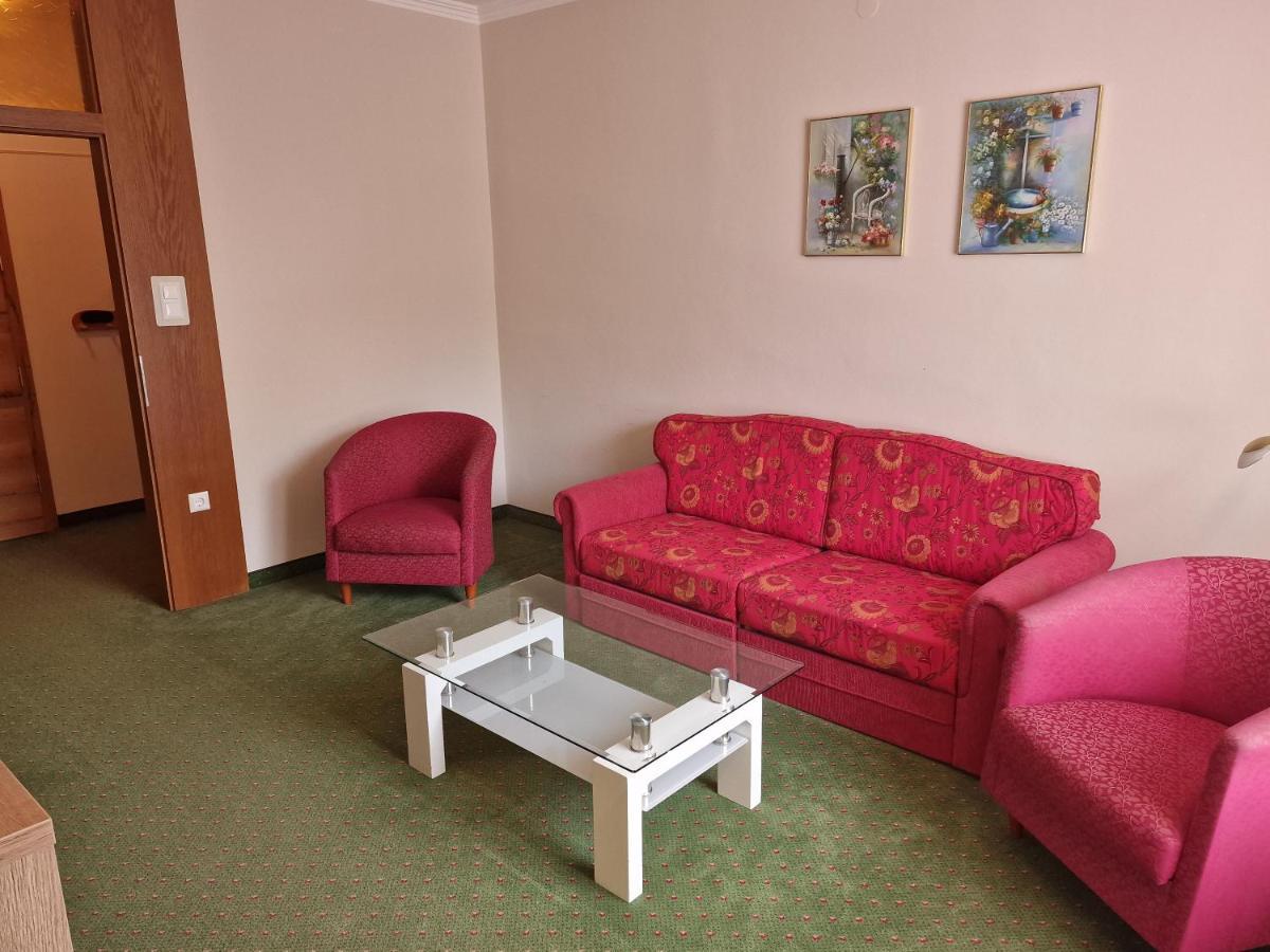 Kolmhof Hotel Bad Kleinkirchheim Ngoại thất bức ảnh